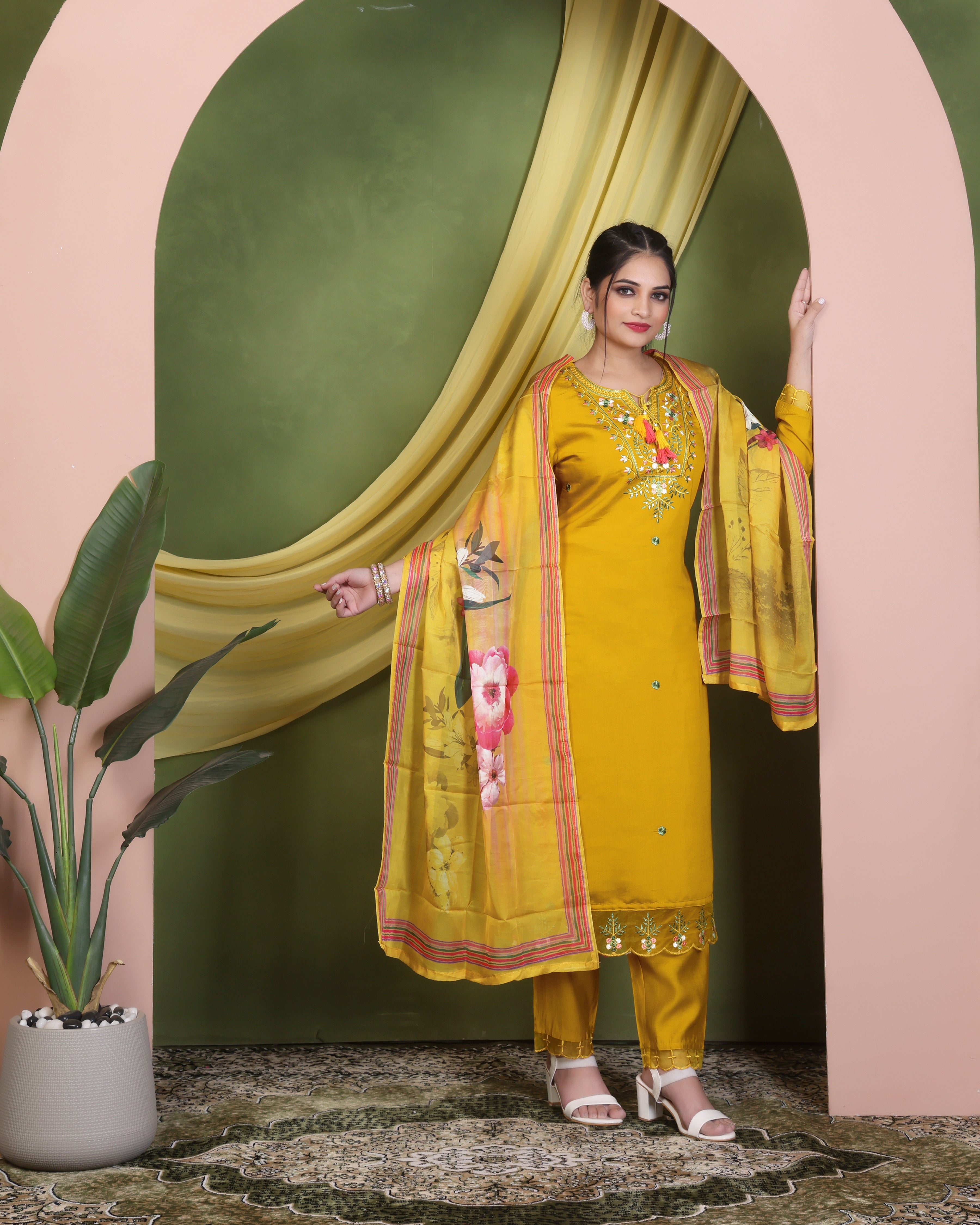 Sunehri Aabha Embroidered Kurta Set with Printed Dupatta