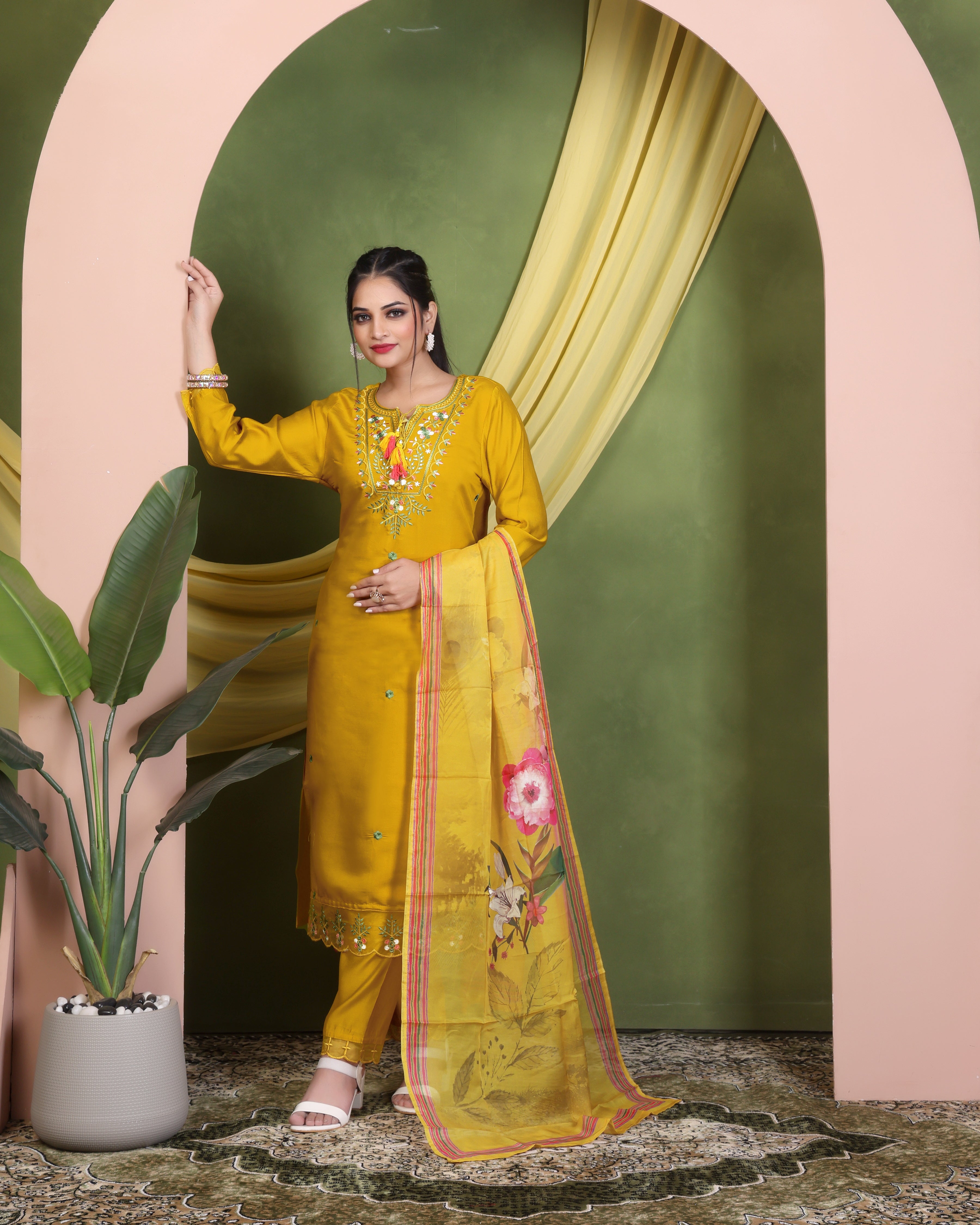 Sunehri Aabha Embroidered Kurta Set with Printed Dupatta