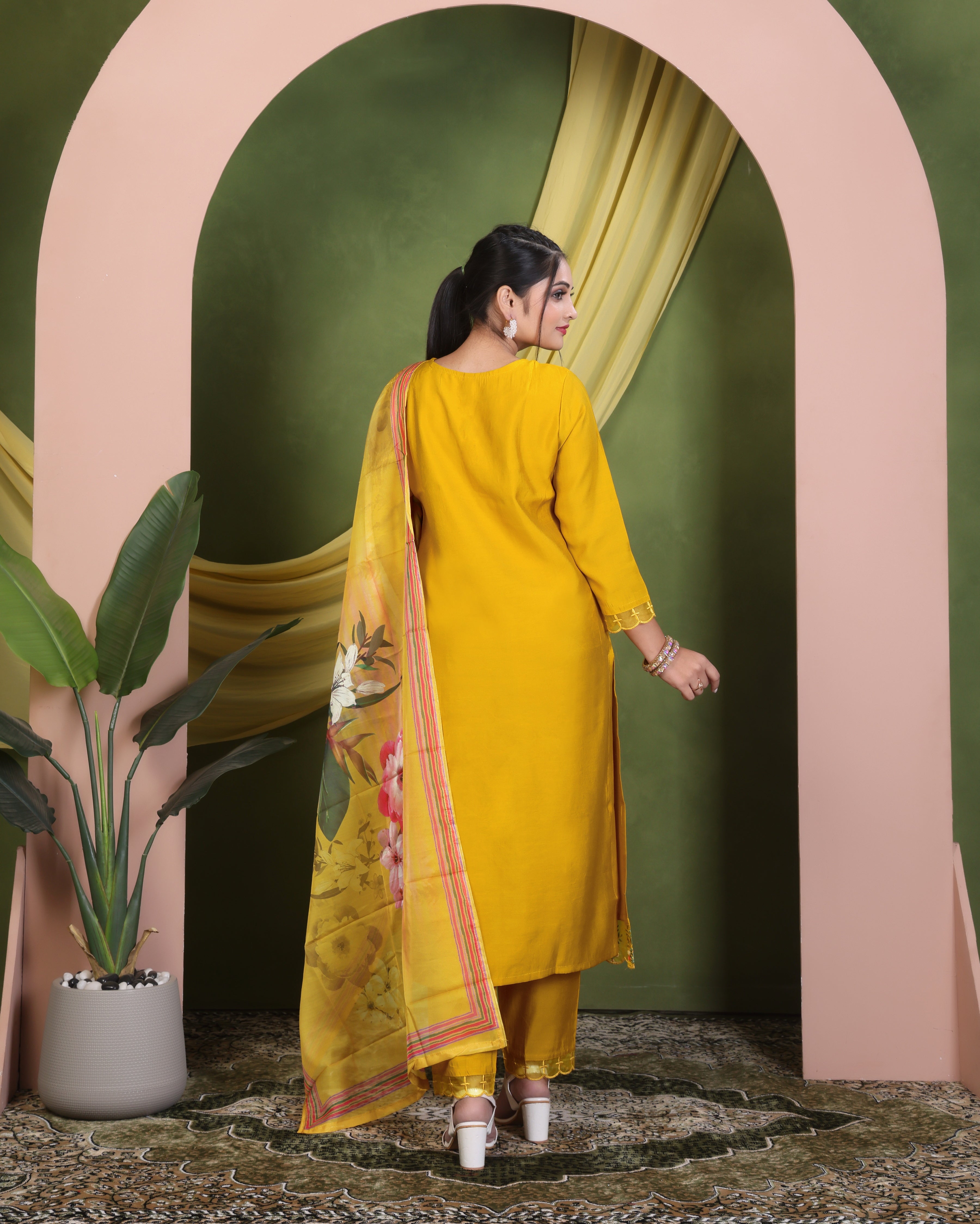 Sunehri Aabha Embroidered Kurta Set with Printed Dupatta