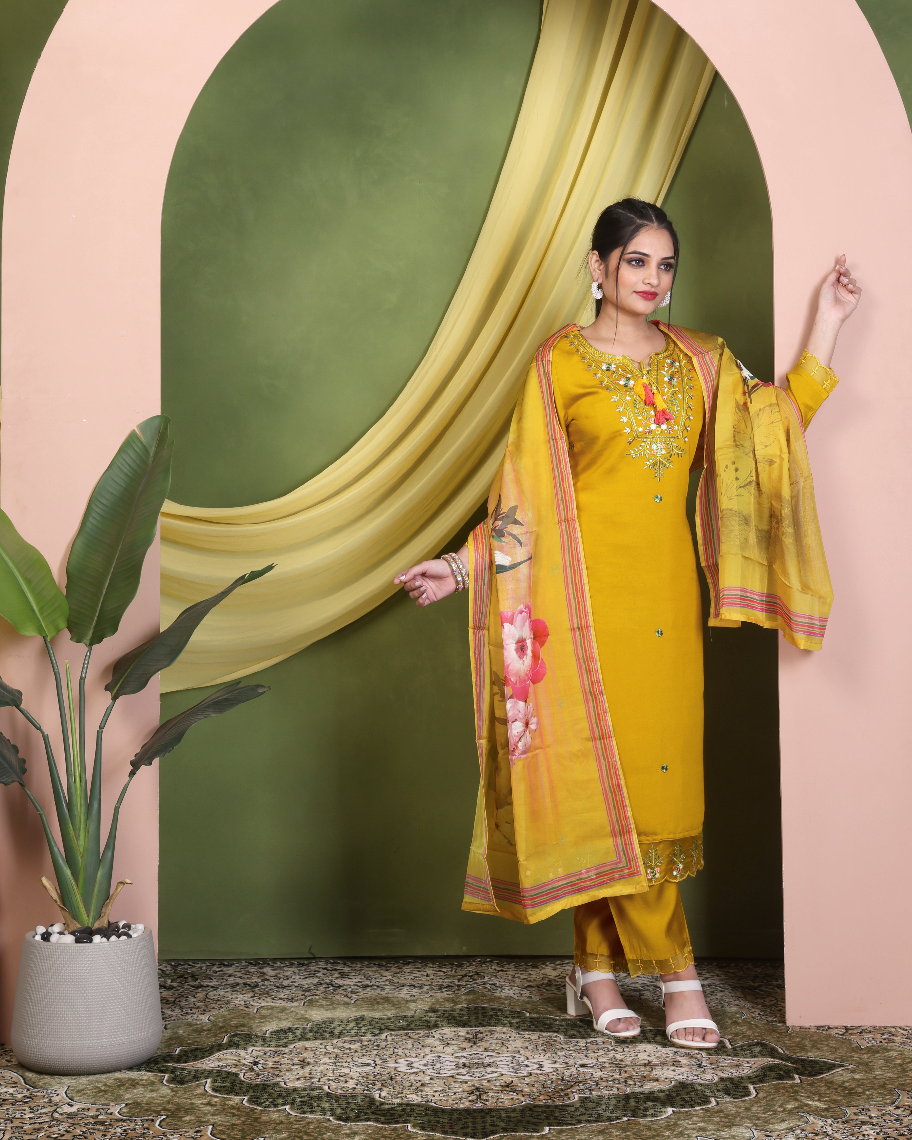 Sunehri Aabha Embroidered Kurta Set with Printed Dupatta