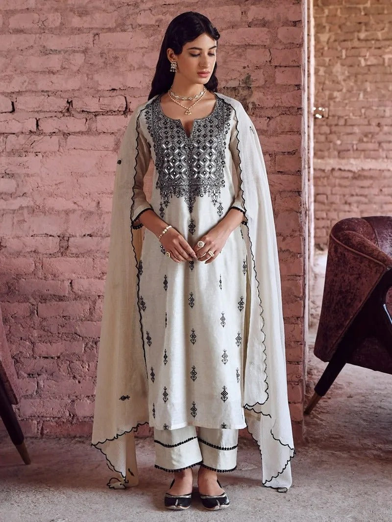 Ivory Noir Hand-Embroidered Kurta Set with Dupatta