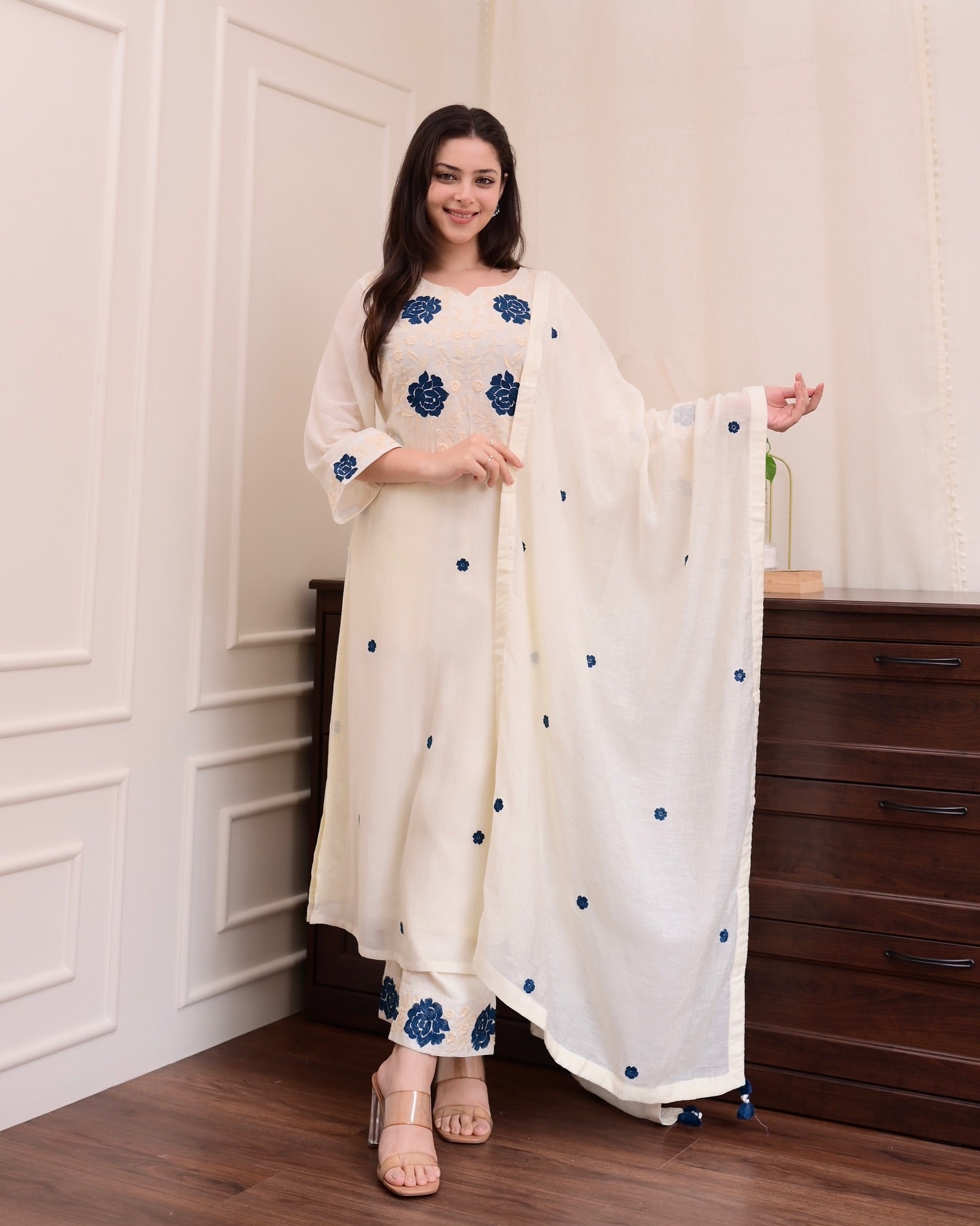 Maithili– Premium Reyon Slub Suit Set