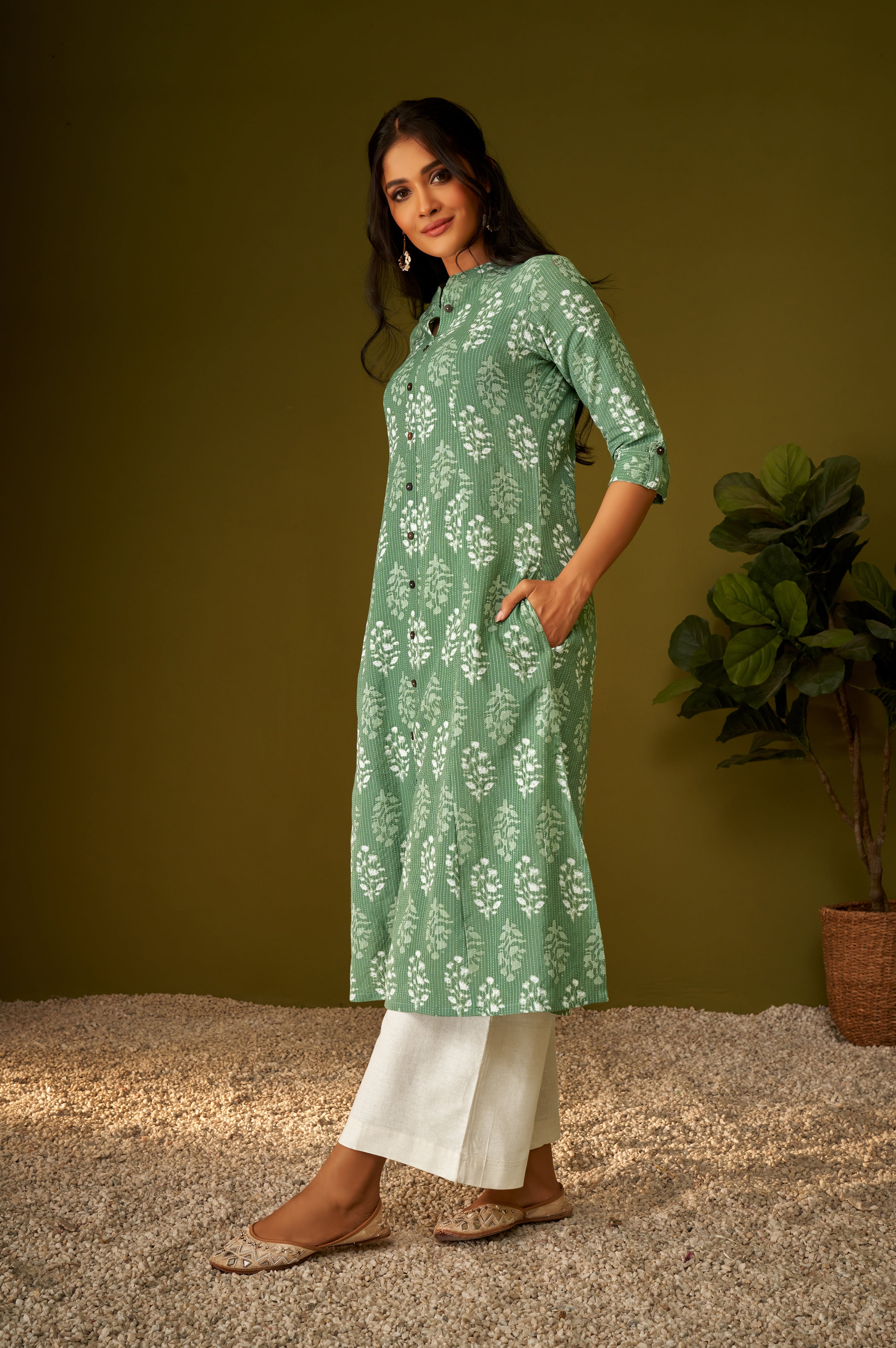 Olive Heritage Ethnic Motif Cotton Kurta