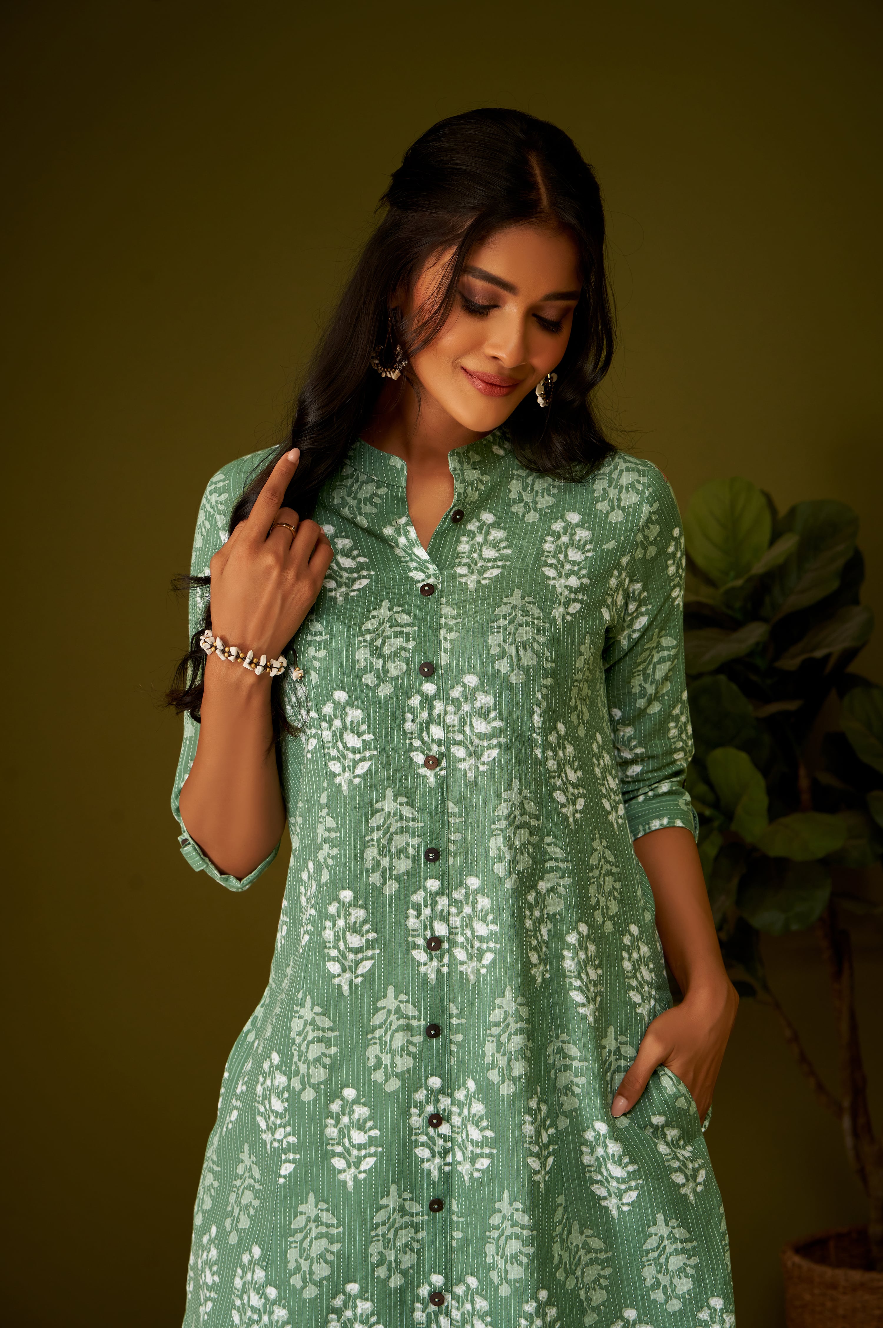Olive Heritage Ethnic Motif Cotton Kurta