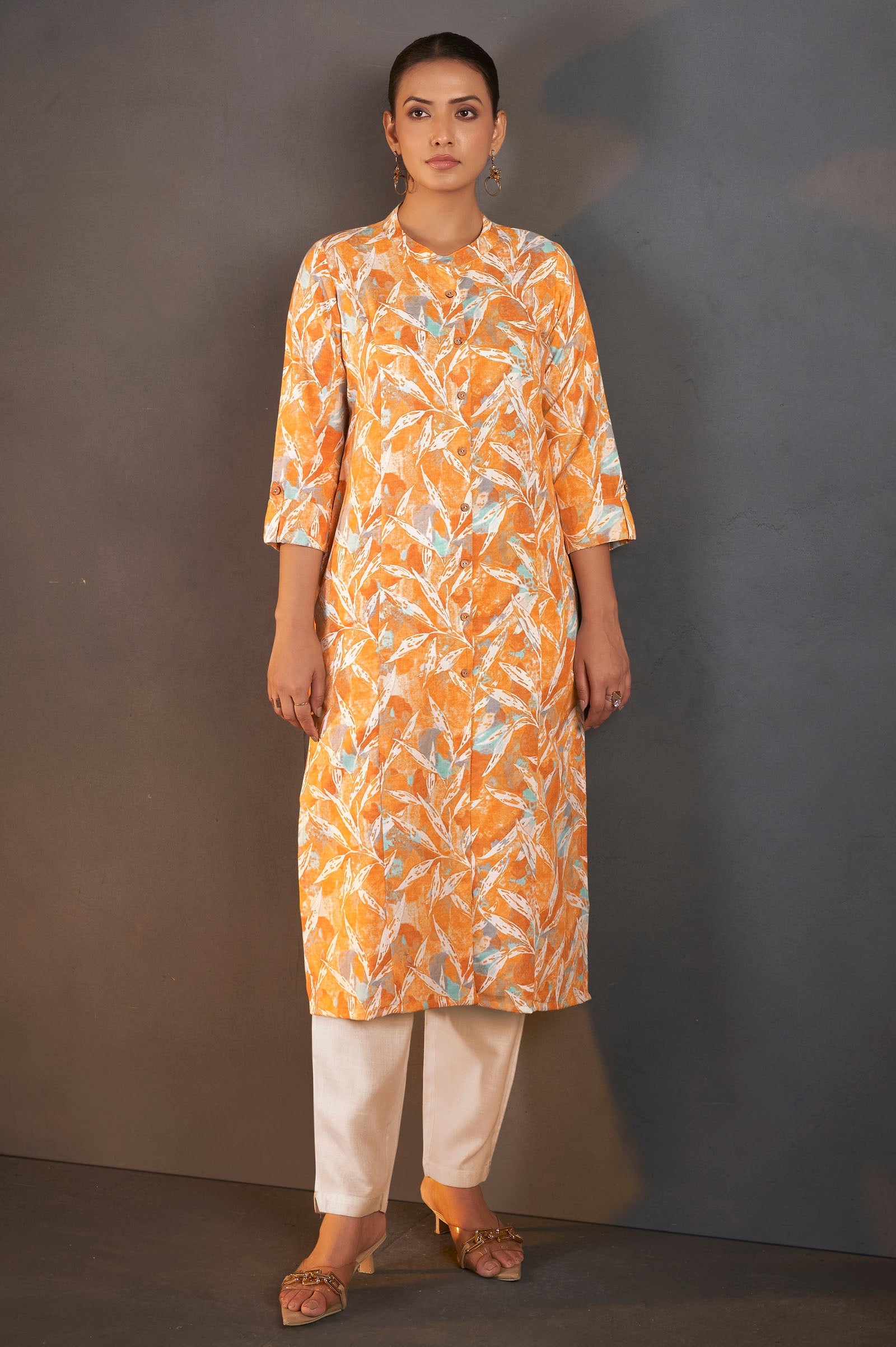 Sunheri Printed Cotton Blend Kurta