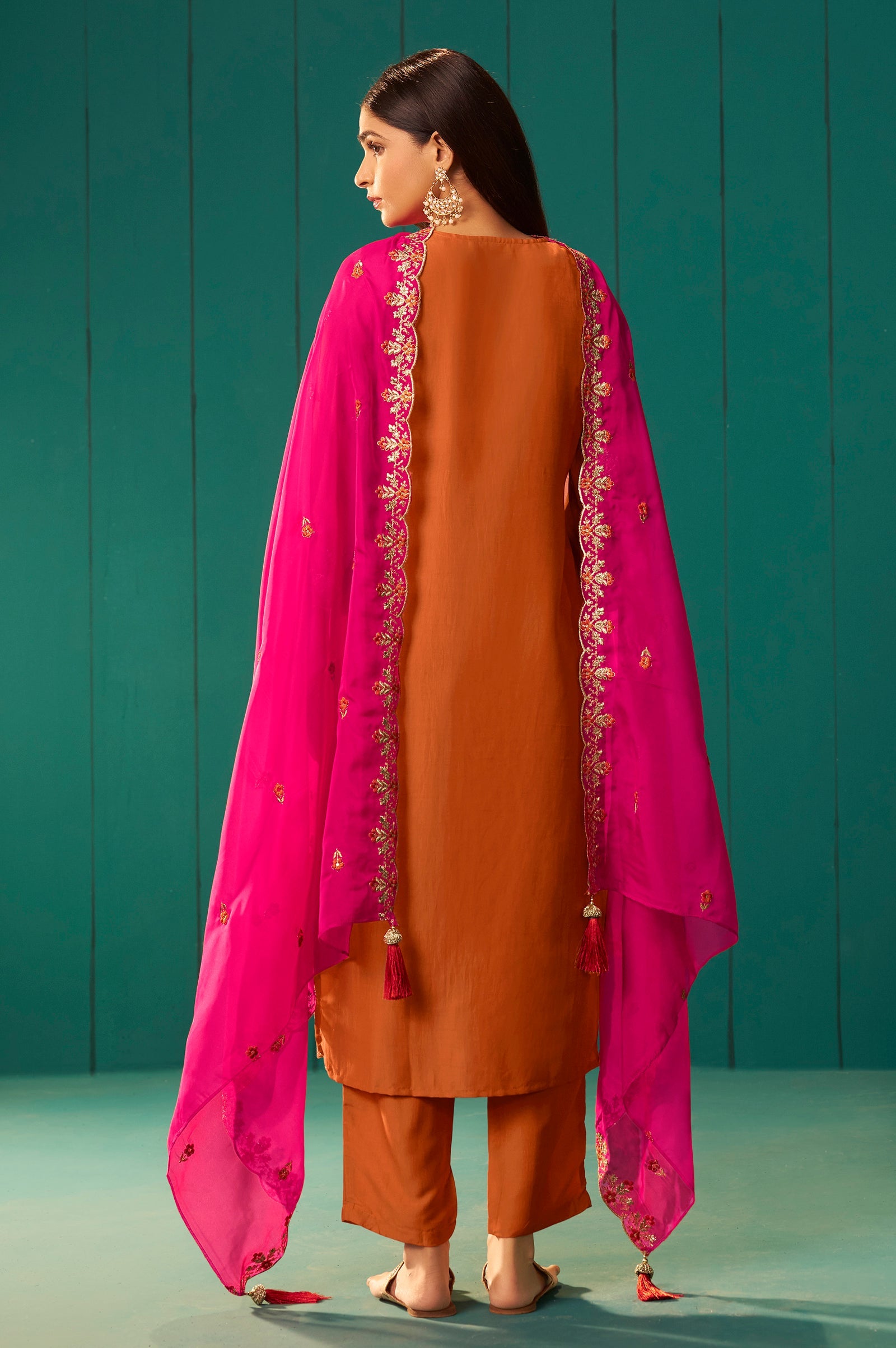 Royal Orchid Embroidered Kurta Set