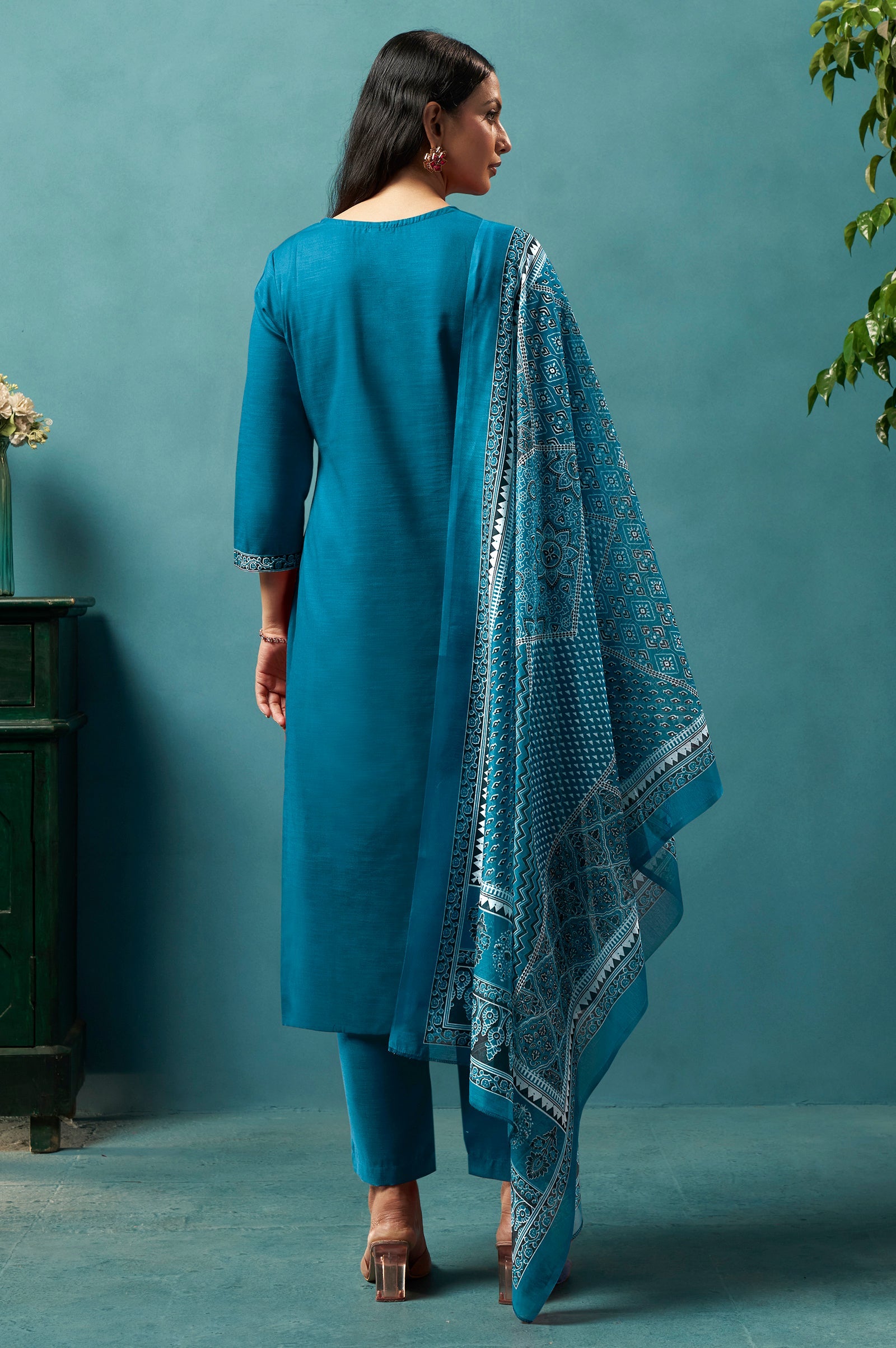 Azure Bloom Cotton Blend Printed Kurta Set