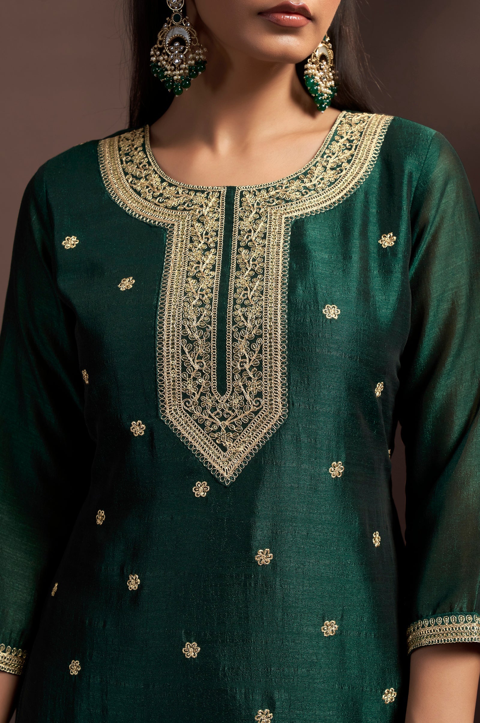Emerald Royale Vichitra Silk Embroidered Kurta Set