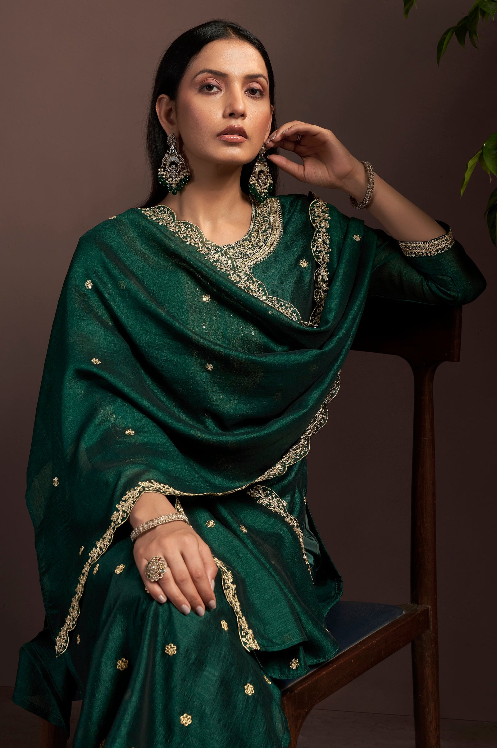 Emerald Royale Vichitra Silk Embroidered Kurta Set