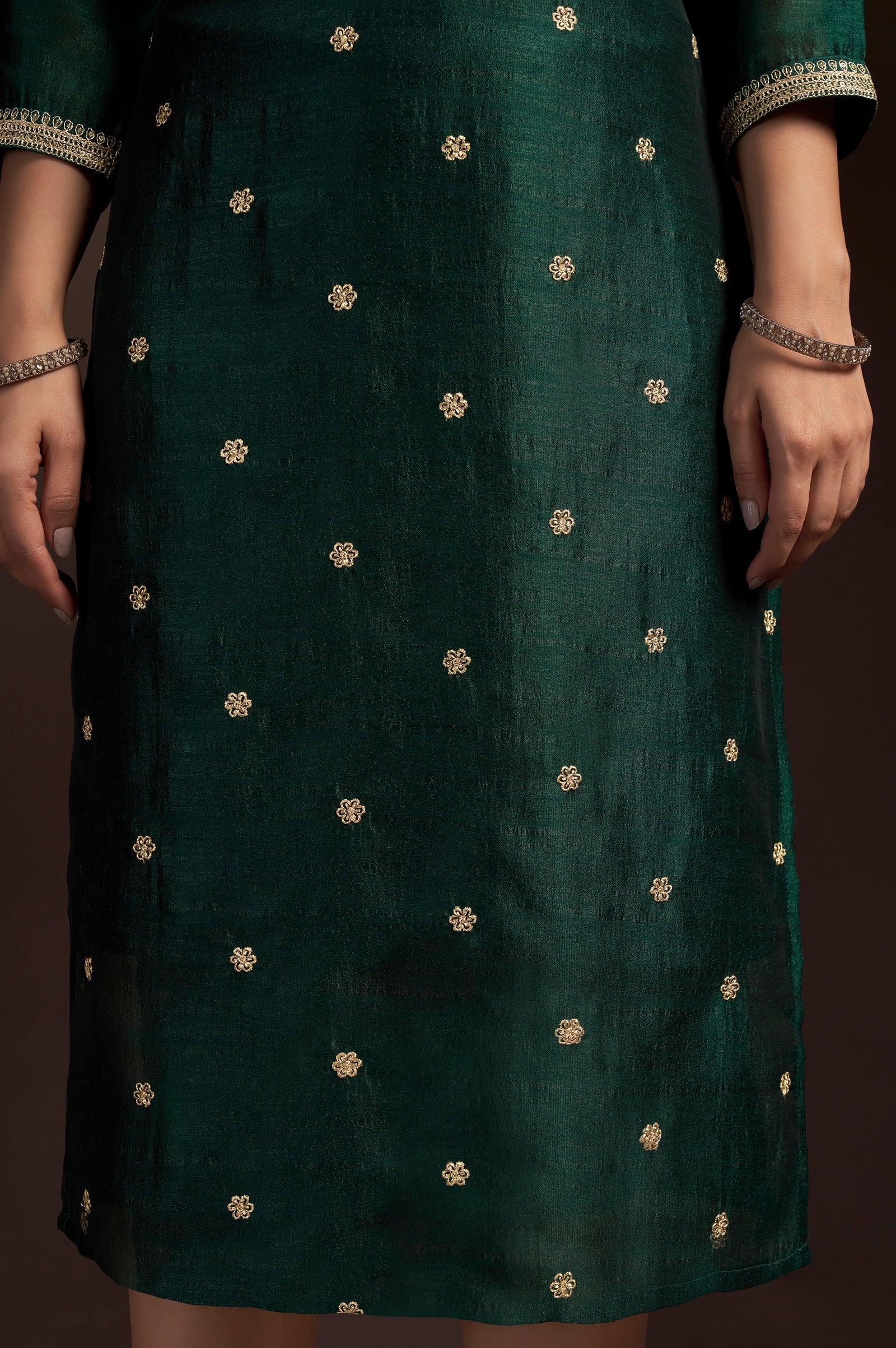 Emerald Royale Vichitra Silk Embroidered Kurta Set