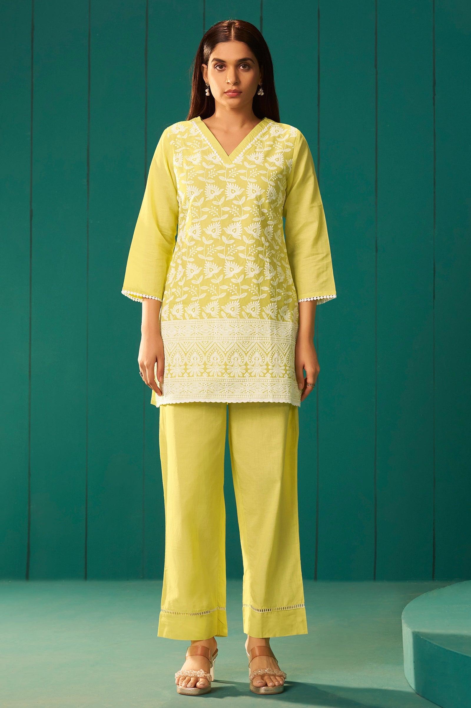 Sunheri Schiffli Cotton Co-Ord Set