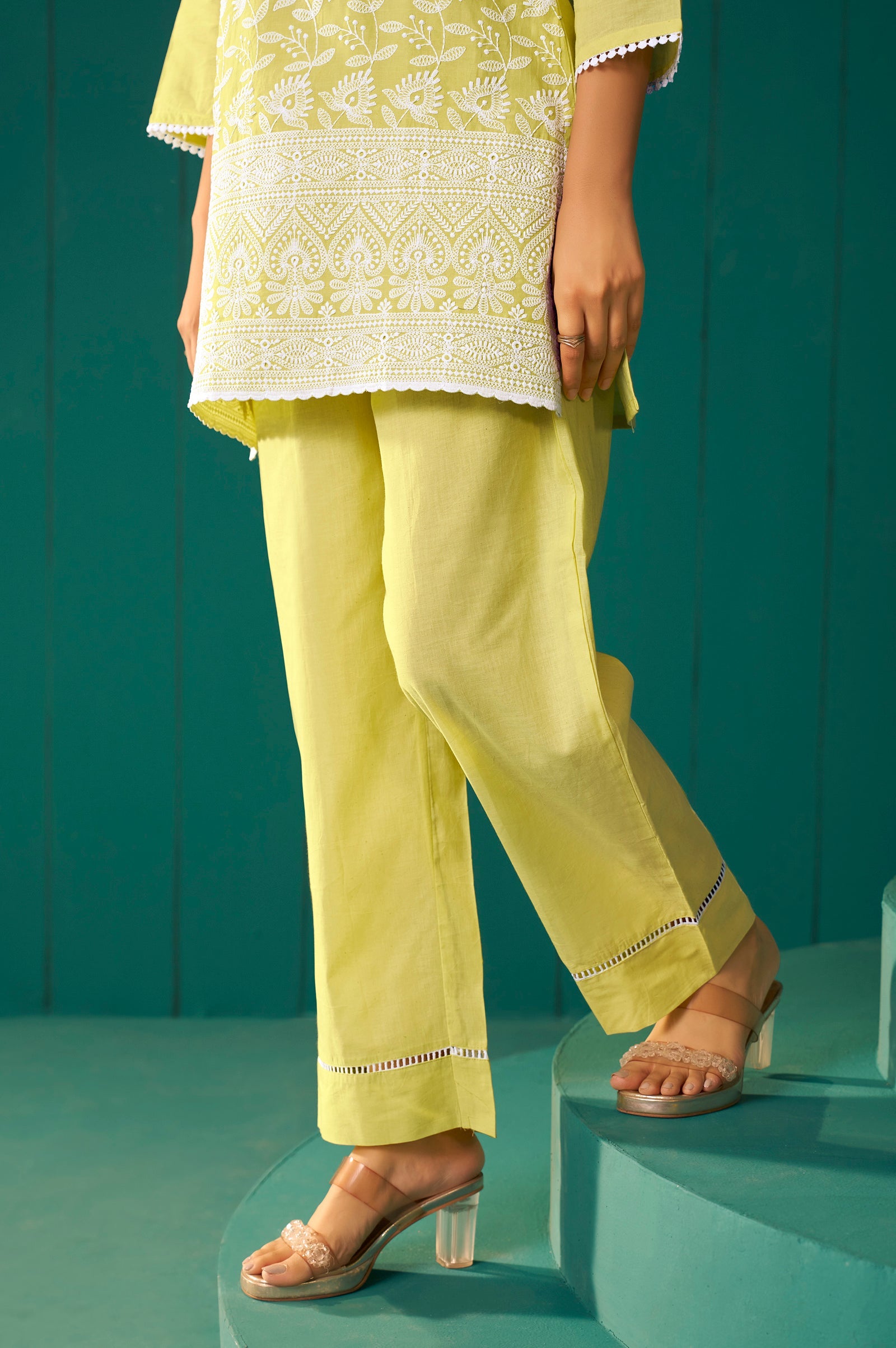 Sunheri Schiffli Cotton Co-Ord Set