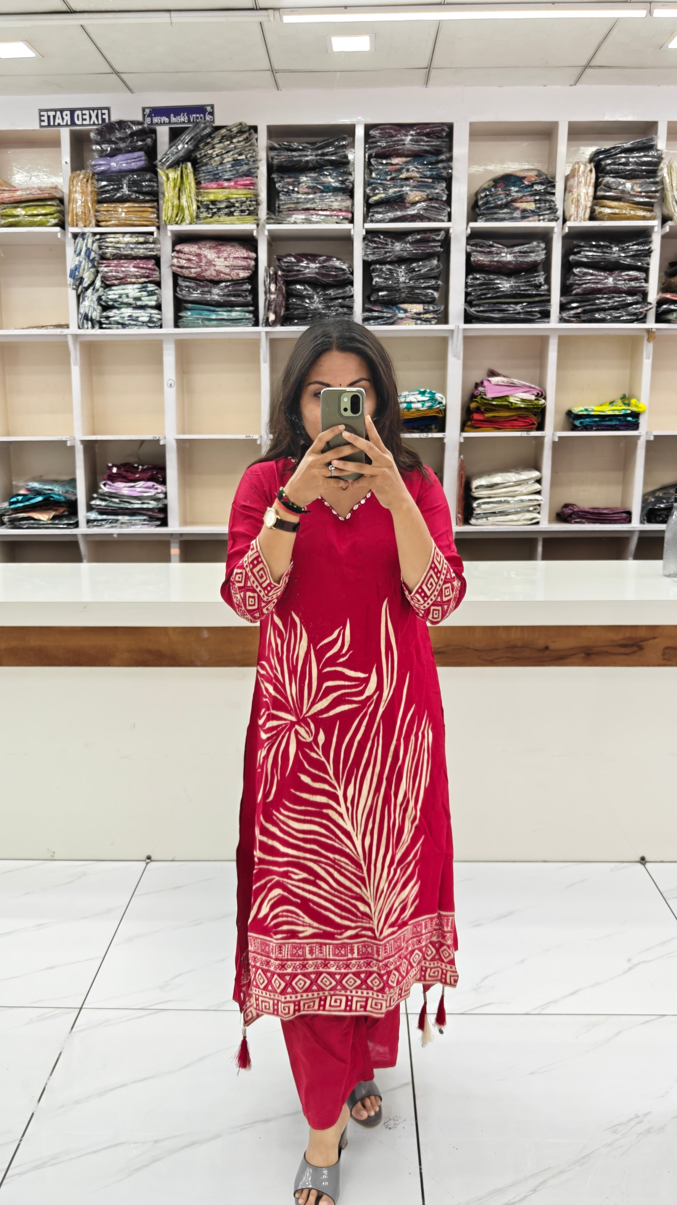 Premium Pure Viscose Rassian fabric Floral Printed Kurta Set with Intricate V-Neck Handwork | Maroon red
