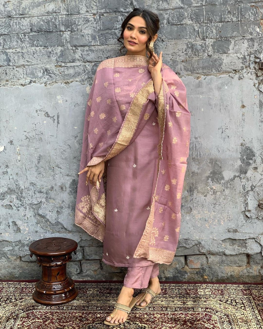 Vani Gulab Mauve Embroidered Kurta Set with Dupatta