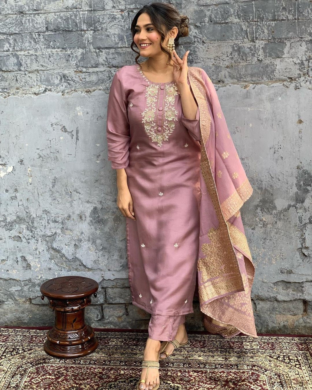 Vani Gulab Mauve Embroidered Kurta Set with Dupatta